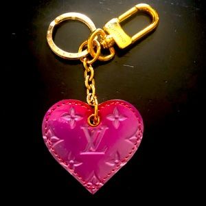 Louis Vuitton vernis key chain bag charm